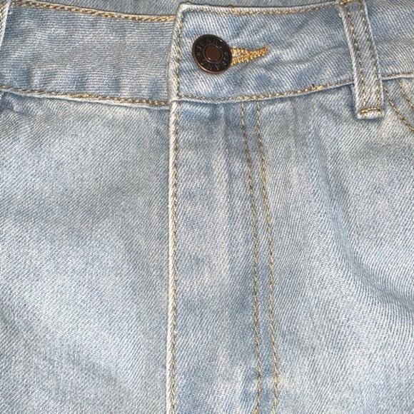 Blush Mark Distressed Light Blue Denim Shorts Ripped Frayed Hem High Waist Jean - Picture 2 of 11